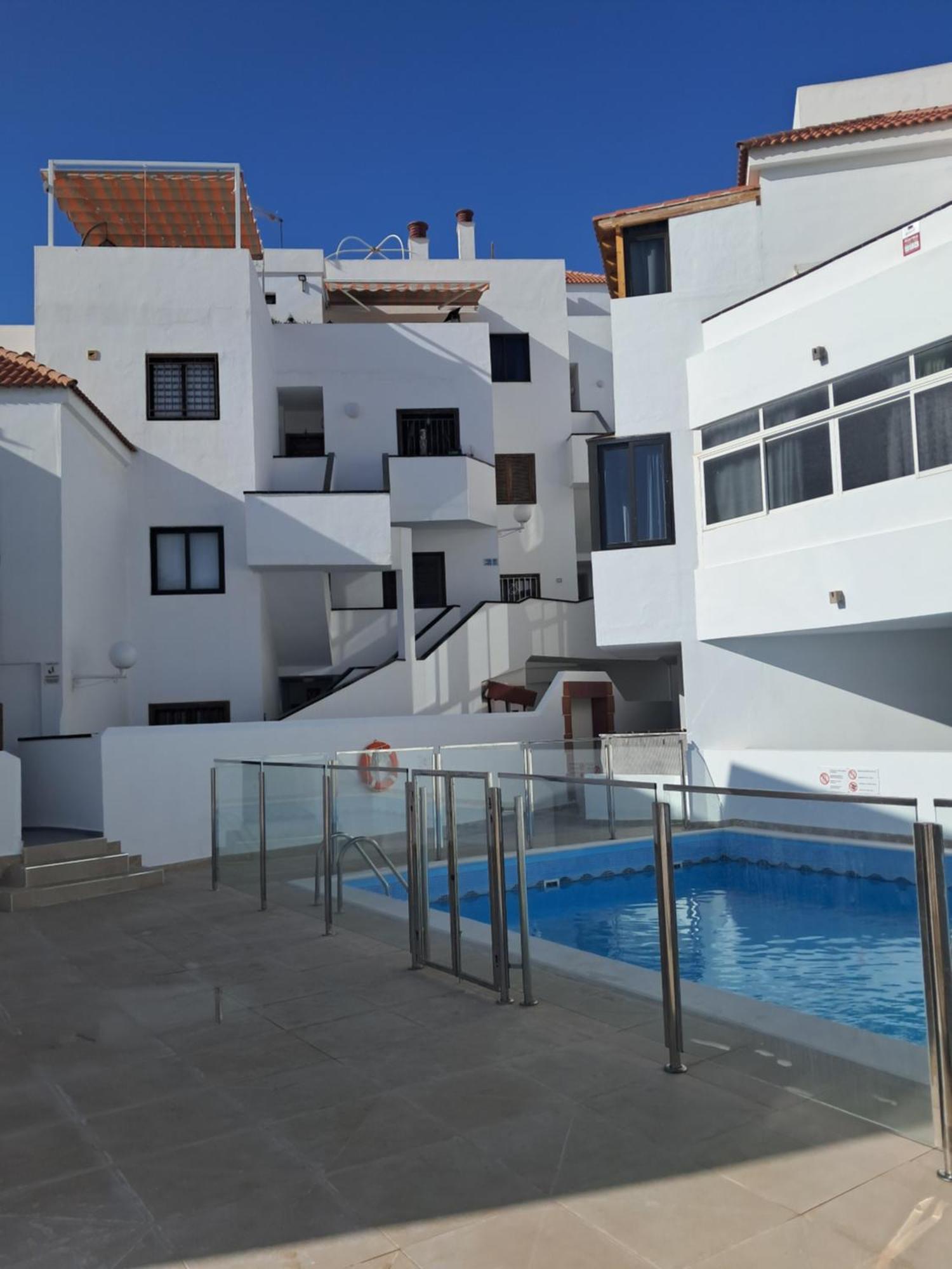 Beach 400Mtr, Top Of Mountain With Spectacular Surround View 200Mtr Los Cristianos  Exterior photo